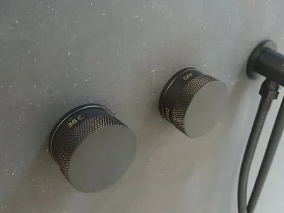 Doucheset zwart bestellen bij Sanitear: Mood60 met regendouche en thermostaatkraan